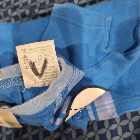 sports fan outfit baby connection 6 to 9 months - Picture 3 of 10